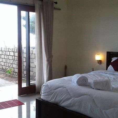 Cave Beach Bungalow Semaya Εξωτερικό φωτογραφία